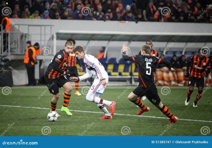 Shakhtar Donetsk vs Bayern Munchen: siapa yang lebih unggul?